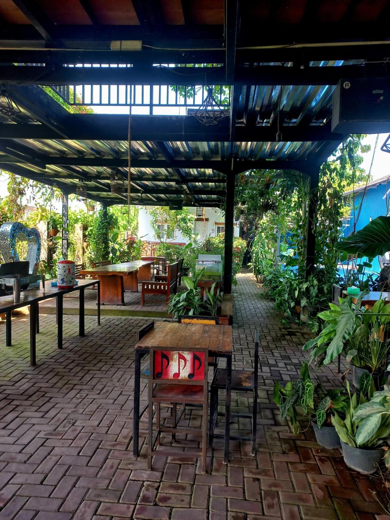 Hotel Omah Cepit ภายนอก รูปภาพ